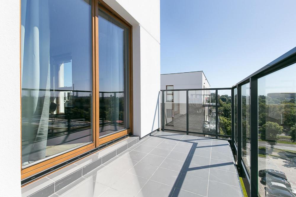 Apartament Black Zajezdnia Wrzeszcz Apartment Gdansk Bagian luar foto