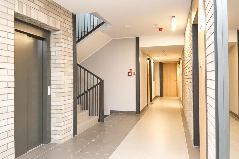 Apartament Black Zajezdnia Wrzeszcz Apartment Gdansk Bagian luar foto